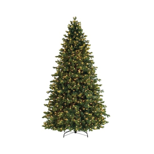 Northlight 7.5Ft Pre-Lit Savannah Spruce Medium Artificial Christmas Tree, Clear Lights in Green | 7.5 ft | Michaels®